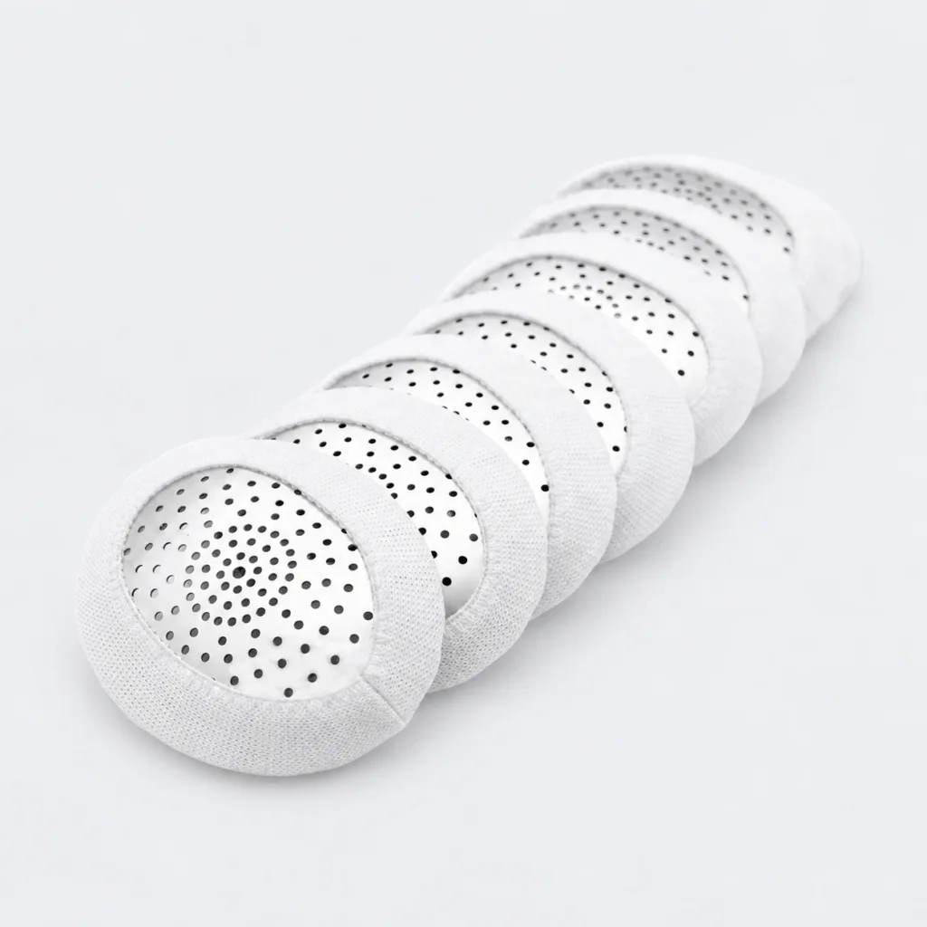 Fox Aluminum Pinhole Eye Shields with White Loop Covers